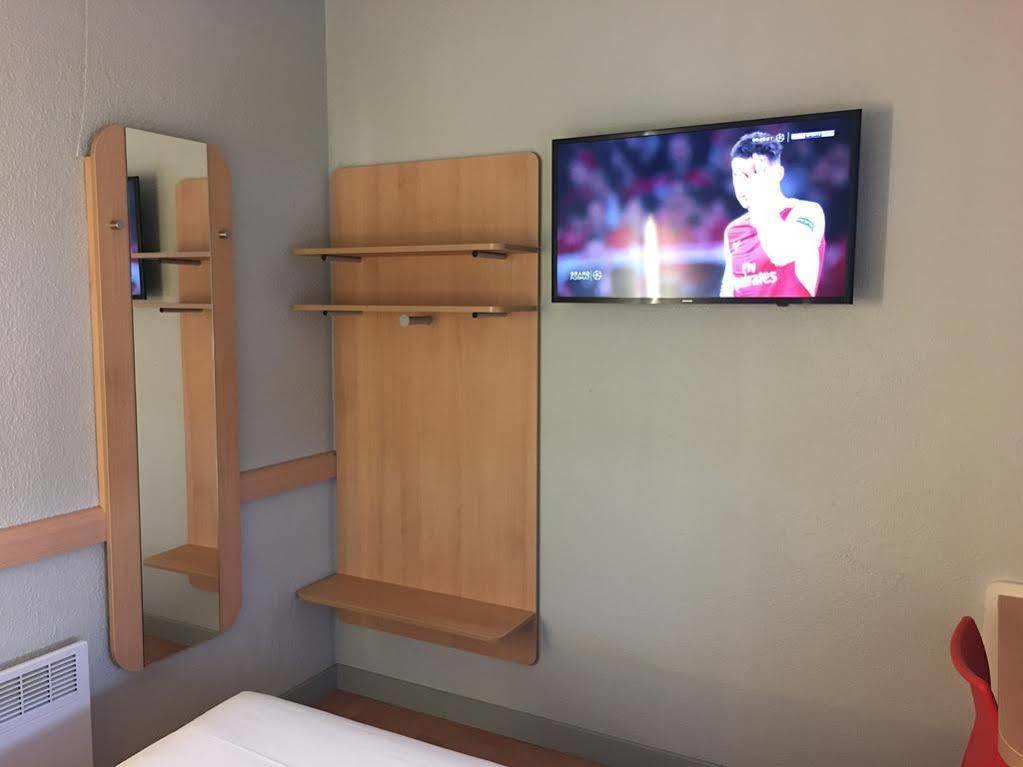 Ibis Budget Bobigny Pantin Экстерьер фото