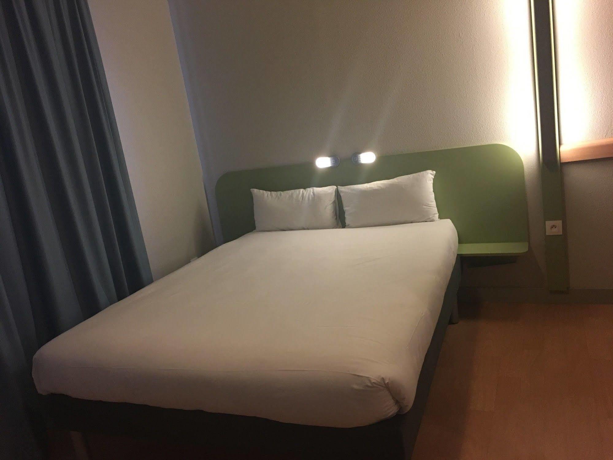 Ibis Budget Bobigny Pantin Экстерьер фото