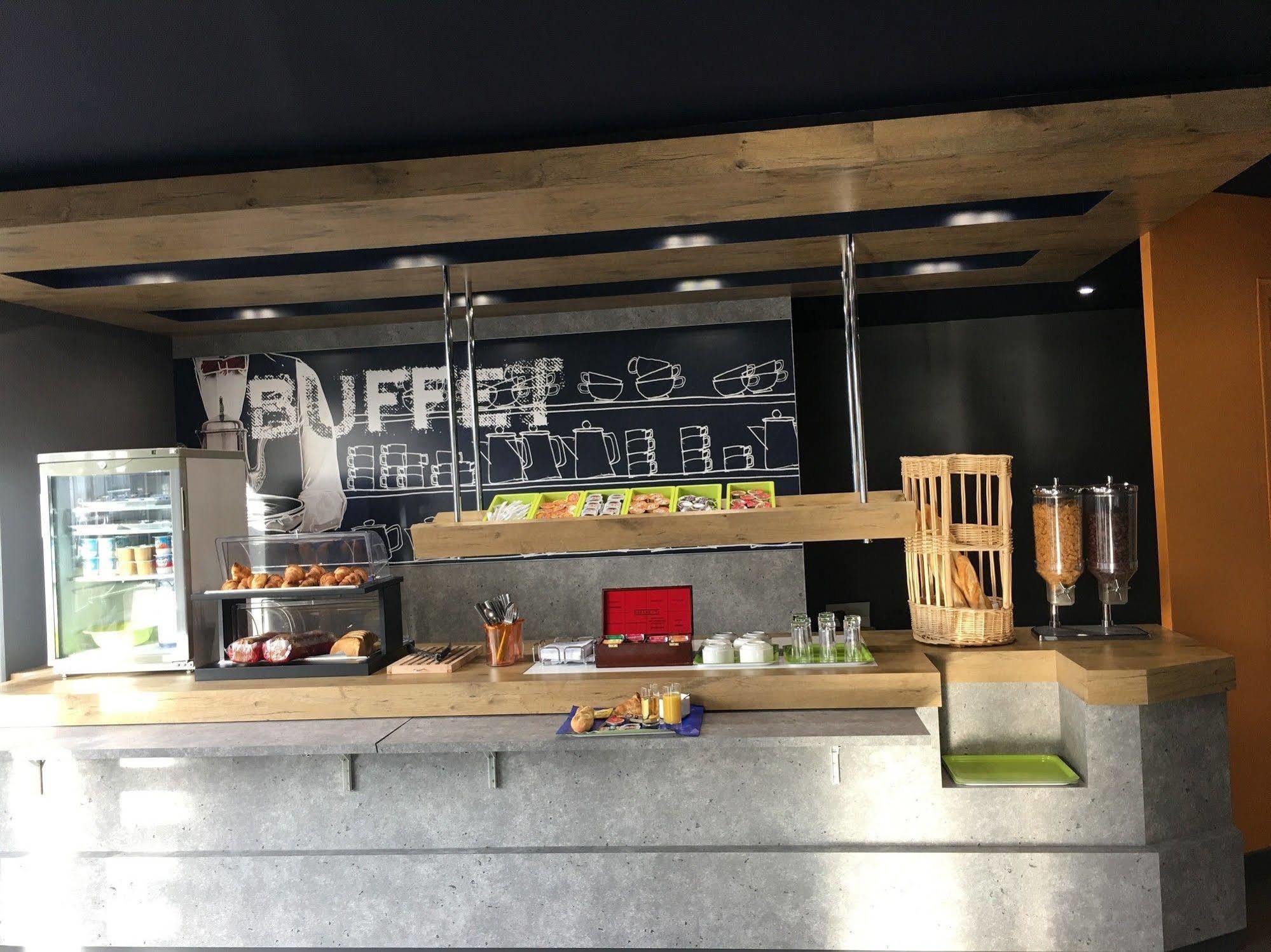 Ibis Budget Bobigny Pantin Экстерьер фото