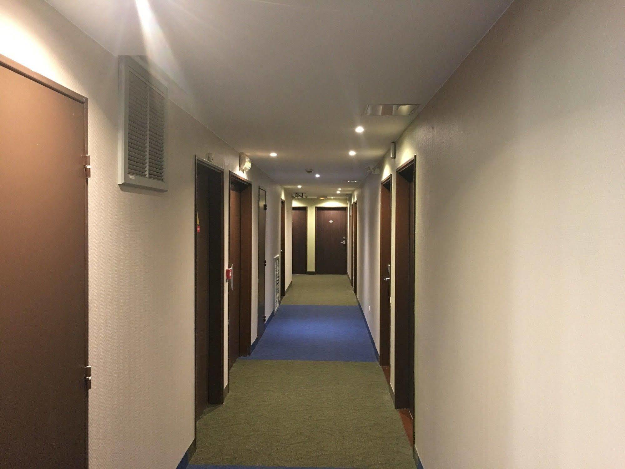 Ibis Budget Bobigny Pantin Экстерьер фото